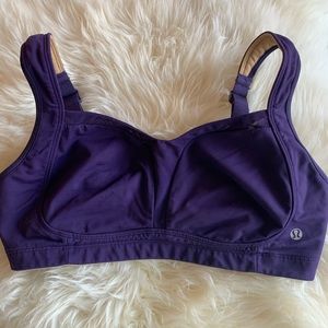 Lululemon T Ta Tamer Sports Bra